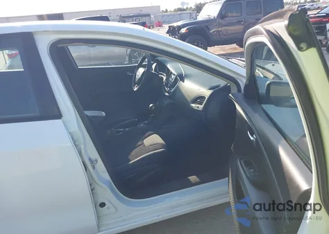 2015 Dodge Dart Se из США, поврежденный, VIN 1C3CDFAA3FD392246